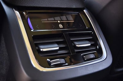 2021 Volvo XC90 Momentum