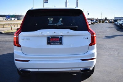 2021 Volvo XC90 Momentum