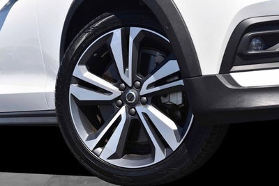 2025 Volvo V60 Cross Country Plus