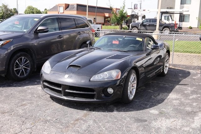 2005 Dodge Viper SRT10