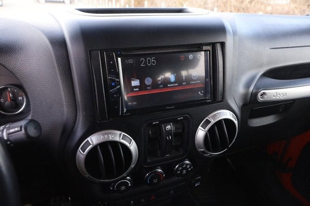 2018 Jeep Wrangler JK Unlimited Sahara