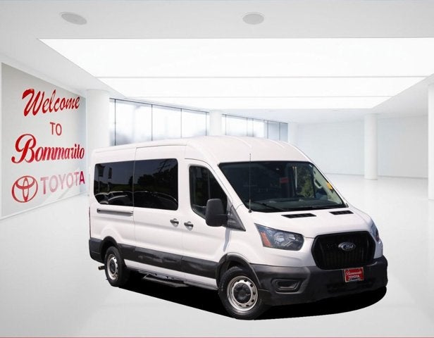 2023 Ford Transit Passenger Wagon XL