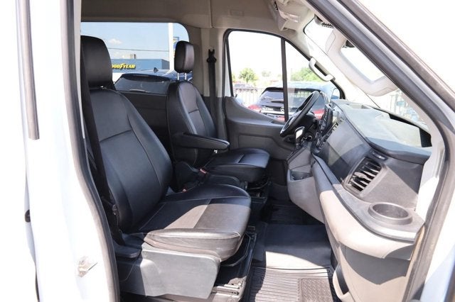 2023 Ford Transit Passenger Wagon XL