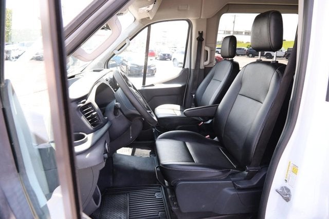2023 Ford Transit Passenger Wagon XL
