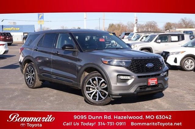 2022 Ford Explorer ST