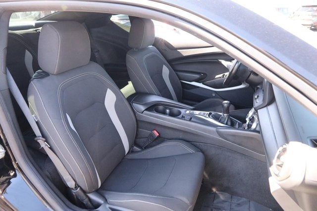 2021 Chevrolet Camaro 1LT