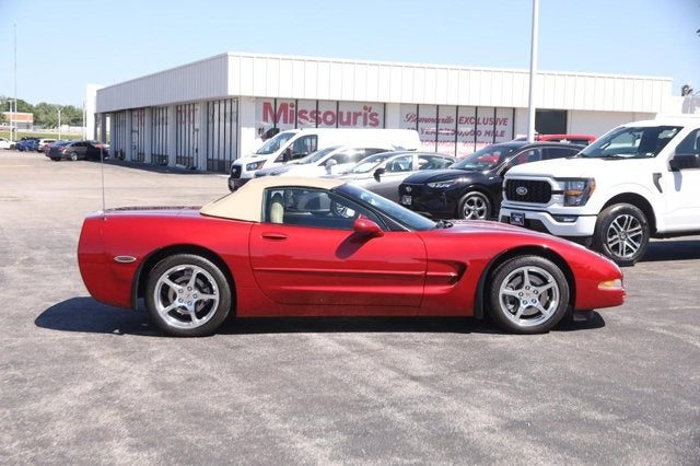 2004 Chevrolet Corvette 2dr Convertible