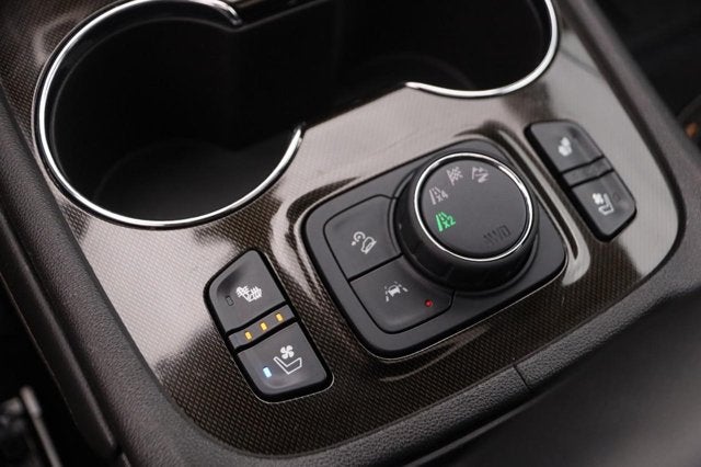 2022 GMC Acadia AT4