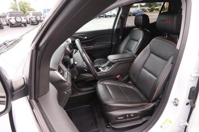 2022 GMC Acadia AT4
