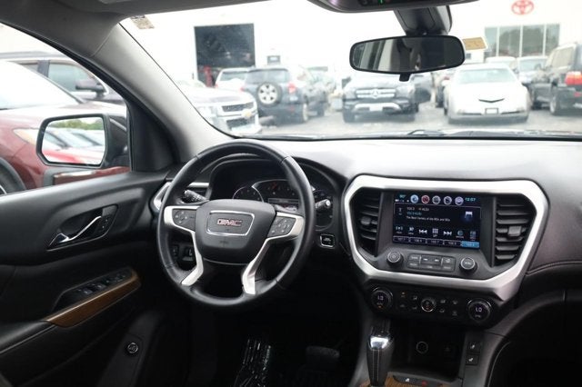2017 GMC Acadia SLE