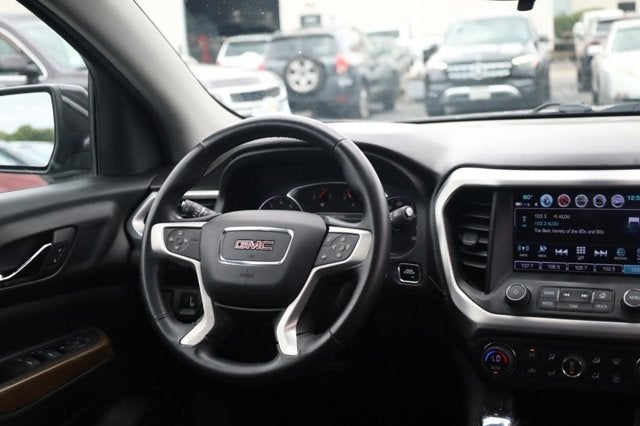 2017 GMC Acadia SLE