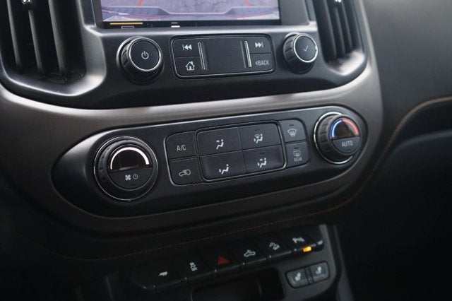 2022 GMC Canyon 4WD AT4 w/Leather