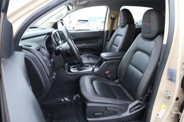 2022 GMC Canyon 4WD AT4 w/Leather