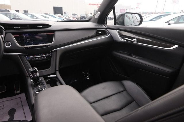 2023 Cadillac XT5 AWD Sport