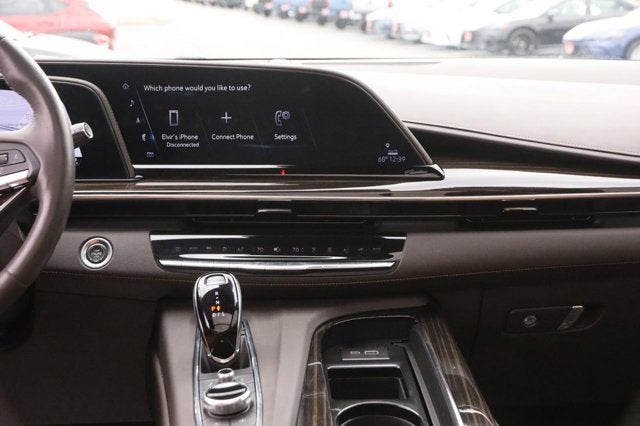 2023 Cadillac Escalade 4WD Sport