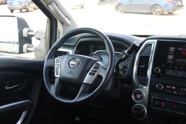 2021 Nissan Titan SV
