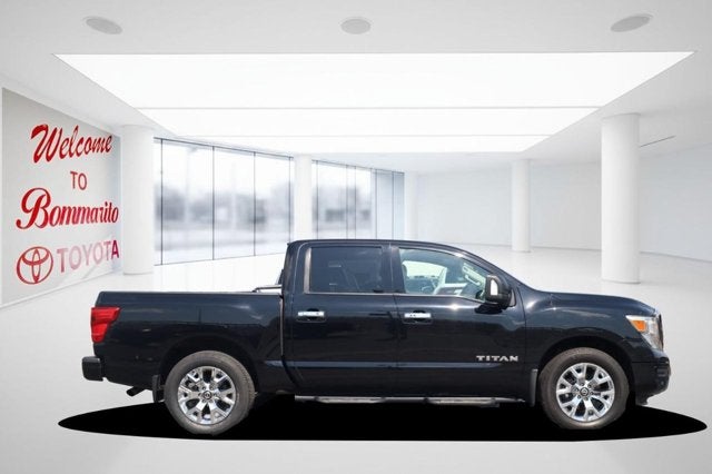 2021 Nissan Titan SV
