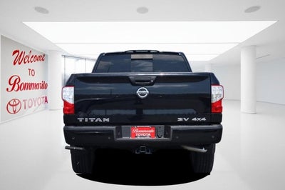 2021 Nissan Titan SV