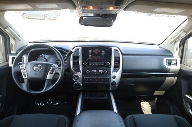 2021 Nissan Titan SV