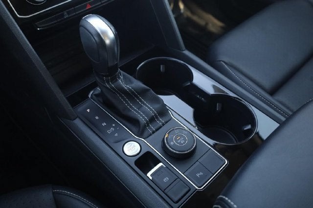 2022 Volkswagen Atlas 3.6L V6 SEL R-Line