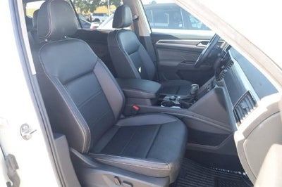 2022 Volkswagen Atlas 3.6L V6 SEL R-Line