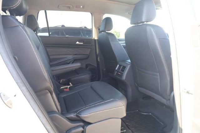 2022 Volkswagen Atlas 3.6L V6 SEL R-Line