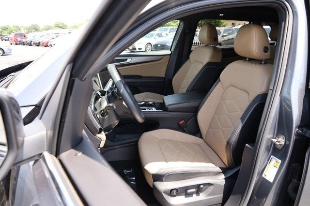 2024 Volkswagen Atlas Cross Sport 2.0T SE w/Technology