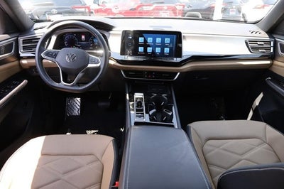 2024 Volkswagen Atlas Cross Sport 2.0T SE w/Technology