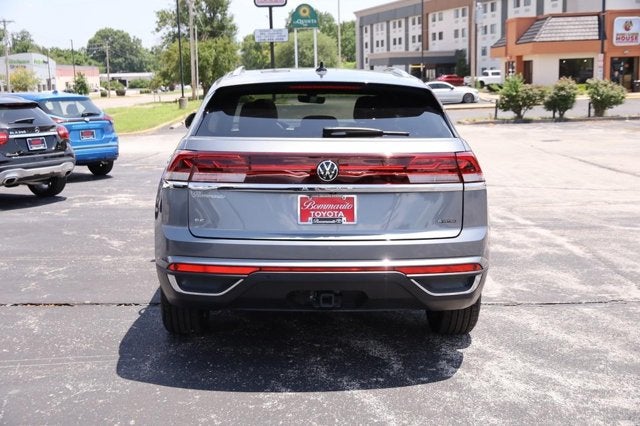 2024 Volkswagen Atlas Cross Sport 2.0T SE w/Technology