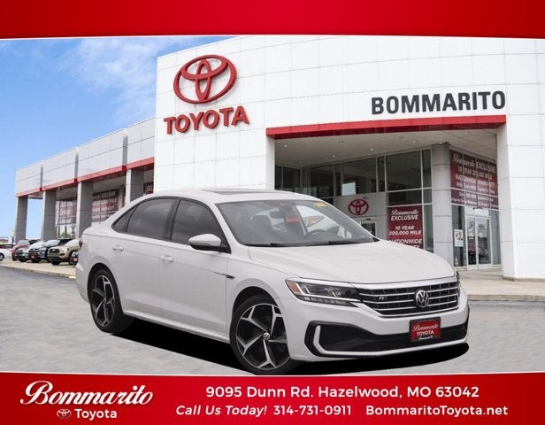 2021 Volkswagen Passat 2.0T R-Line