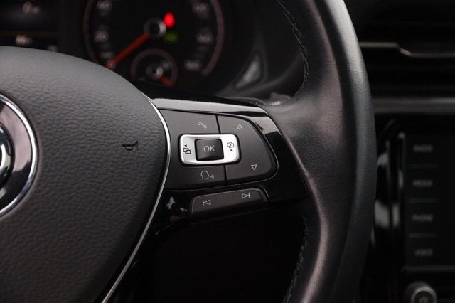 2021 Volkswagen Passat 2.0T R-Line