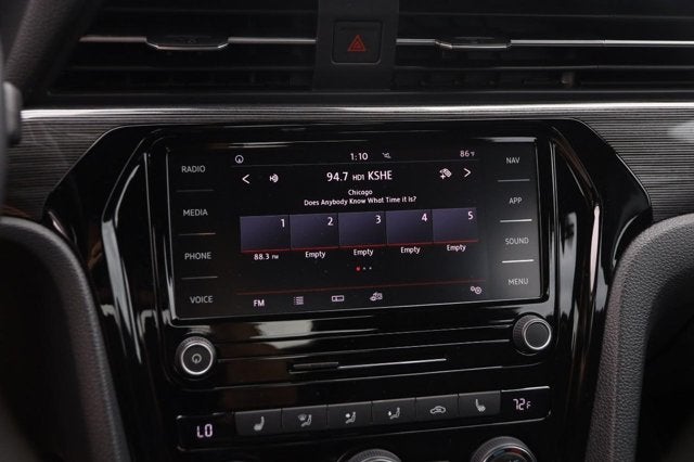 2021 Volkswagen Passat 2.0T R-Line