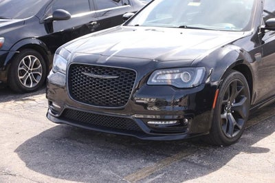 2021 Chrysler 300 Touring L