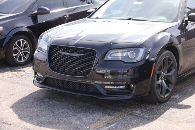 2021 Chrysler 300 Touring L