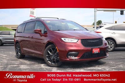 2021 Chrysler Pacifica Touring L