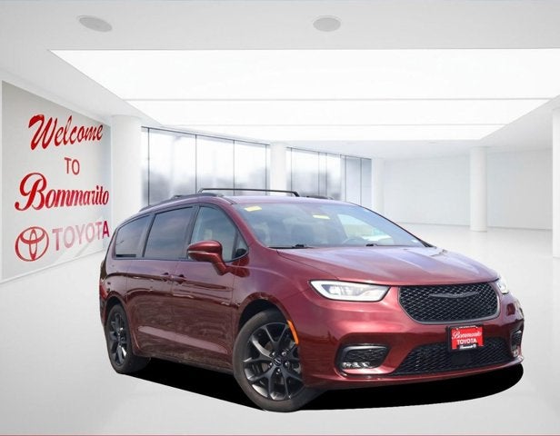 2021 Chrysler Pacifica Touring L