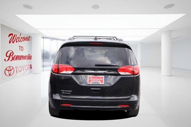 2021 Chrysler Voyager LXI