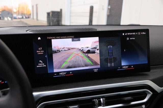 2023 BMW 3 Series 330i xDrive