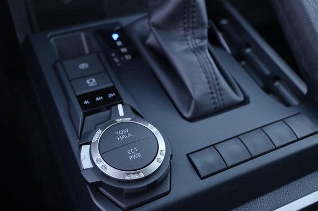 2026 Toyota Tacoma 4WD SR5