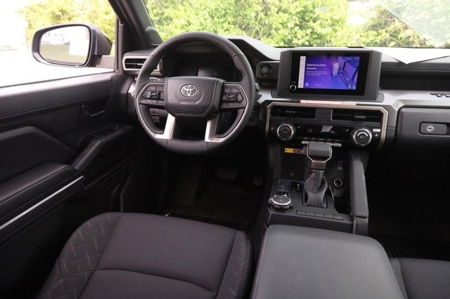 2026 Toyota Tacoma 4WD SR5