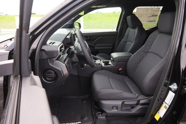 2026 Toyota Tacoma 4WD SR5