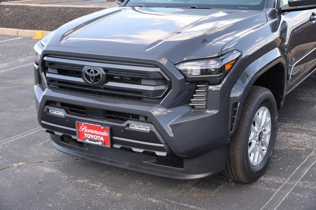 2026 Toyota Tacoma 4WD SR5