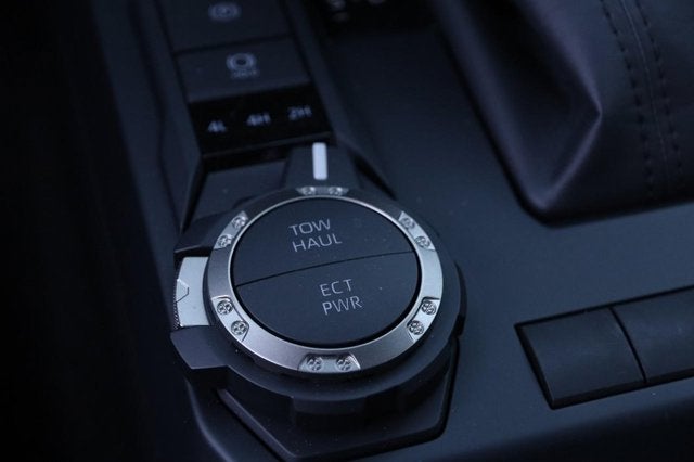 2026 Toyota Tacoma 4WD SR5