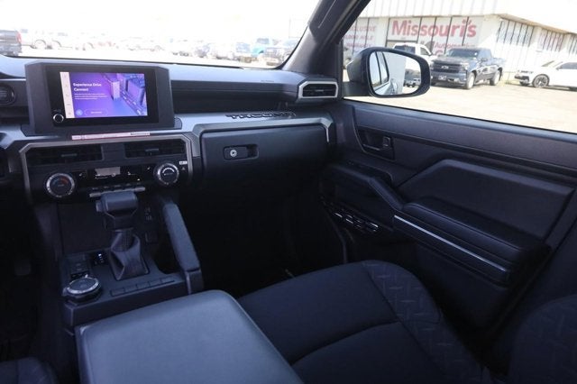 2026 Toyota Tacoma 4WD SR5