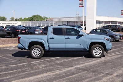 2026 Toyota Tacoma 4WD SR5