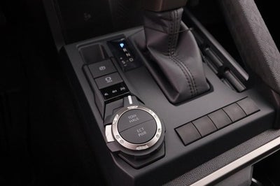 2026 Toyota Tacoma 4WD SR5