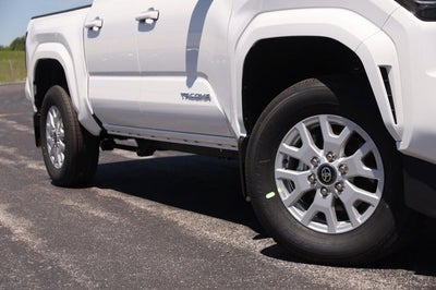 2026 Toyota Tacoma 4WD SR5