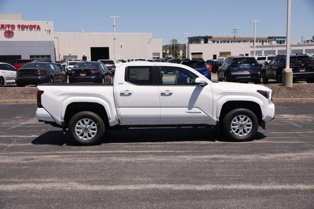 2026 Toyota Tacoma 4WD SR5