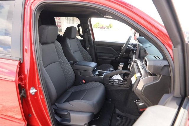 2026 Toyota Tacoma 4WD SR5