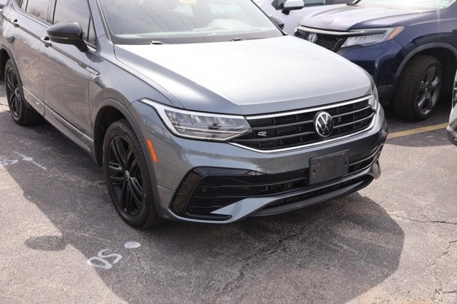 2022 Volkswagen Tiguan SE R-Line Black